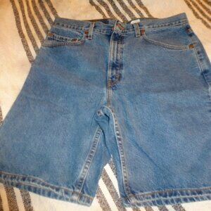 Levi Strauss Classic Regular fit Blue Denim Jean Shorts – Size 34